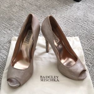 Badgley mischka heels